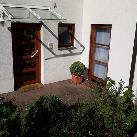 2-Zimmer-Ferienwohnung Gartenblick Rottweil Exterior photo