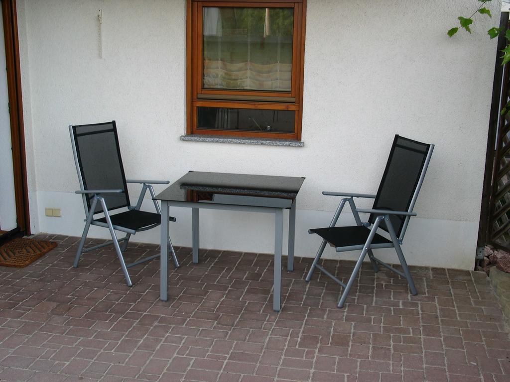 2-Zimmer-Ferienwohnung Gartenblick Rottweil Exterior photo